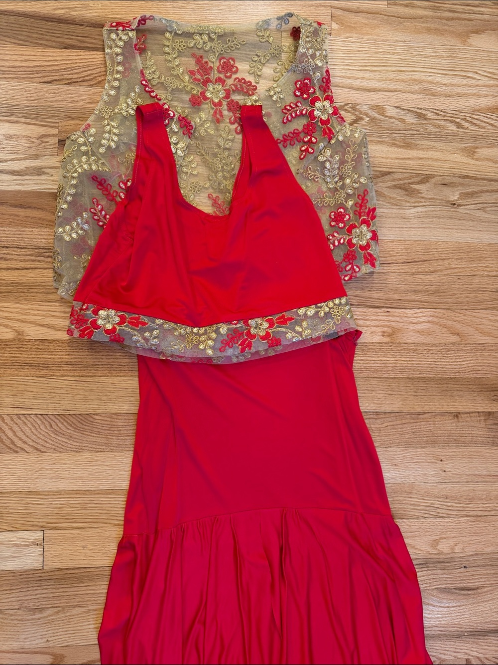 Red Embroidered Three-Piece Dress Set fits size 6